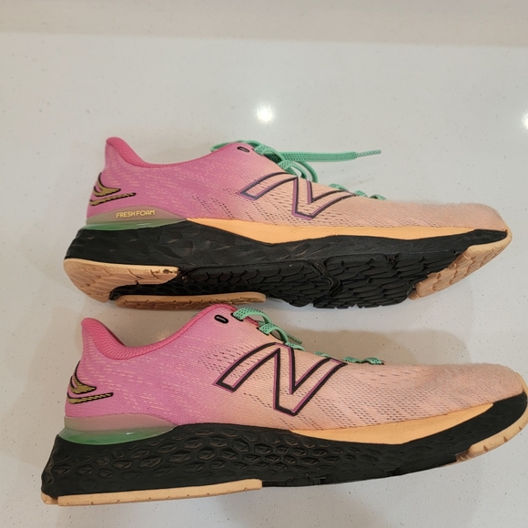 New Balance Fresh Foam 880v11 - Picture 4 of 8